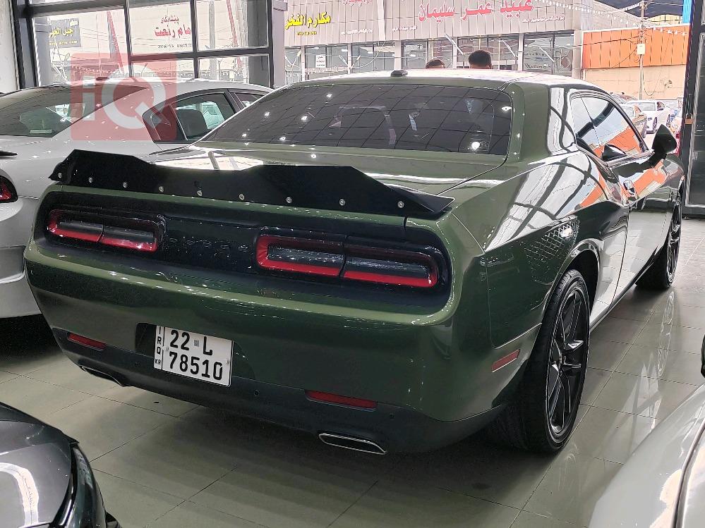Dodge Challenger